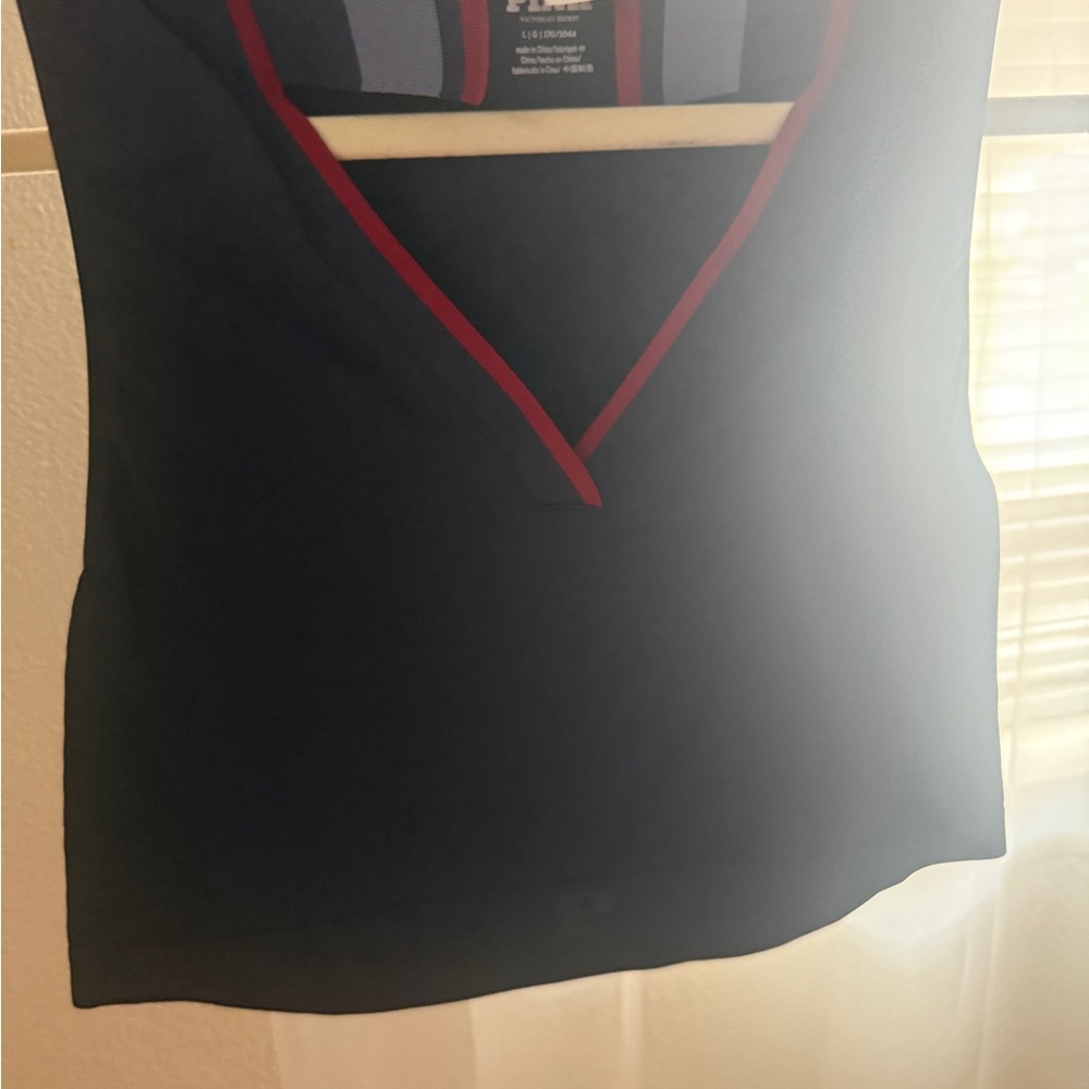 Victoria's Secret Black and Red Fitted Sleeveless Tank Top